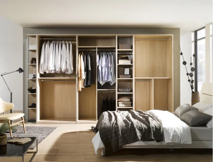 placard à porte coulissante dans la Nièvre à Varennes-Vauzelles 58